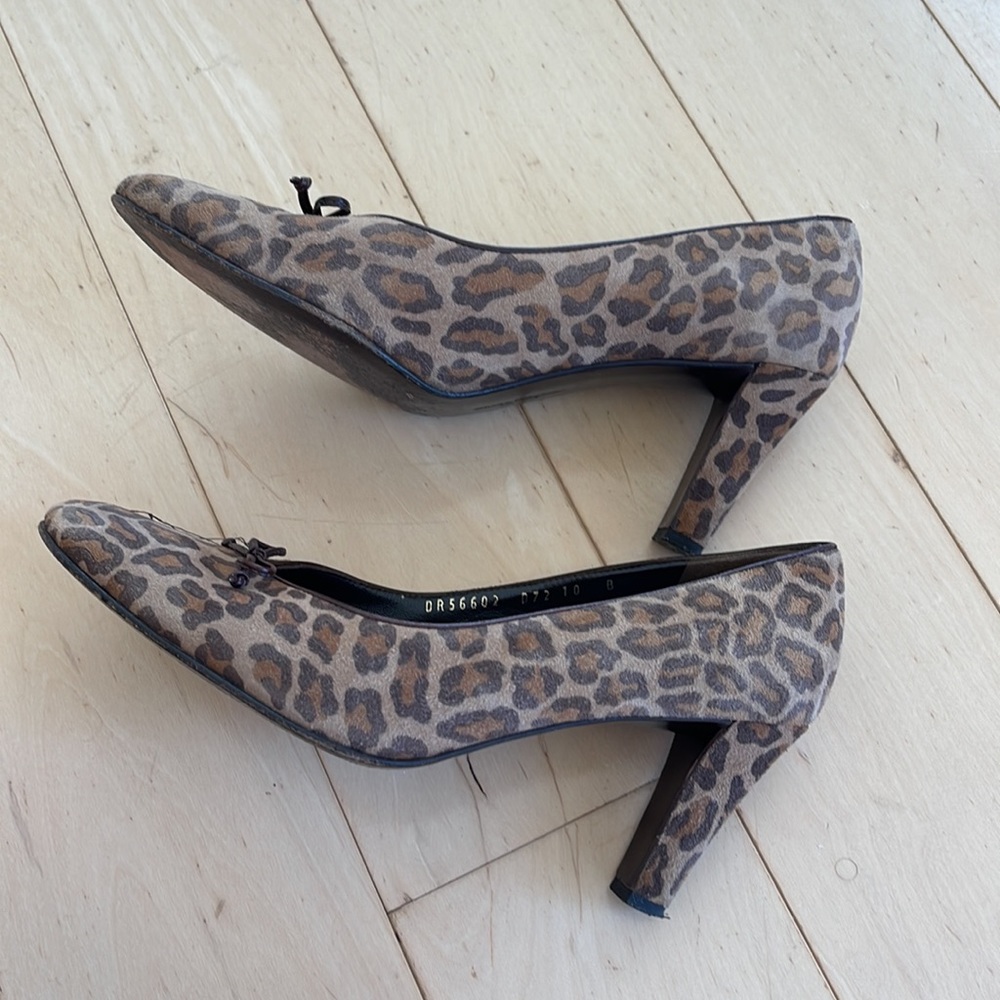 Ferragamo suede leopard look heels